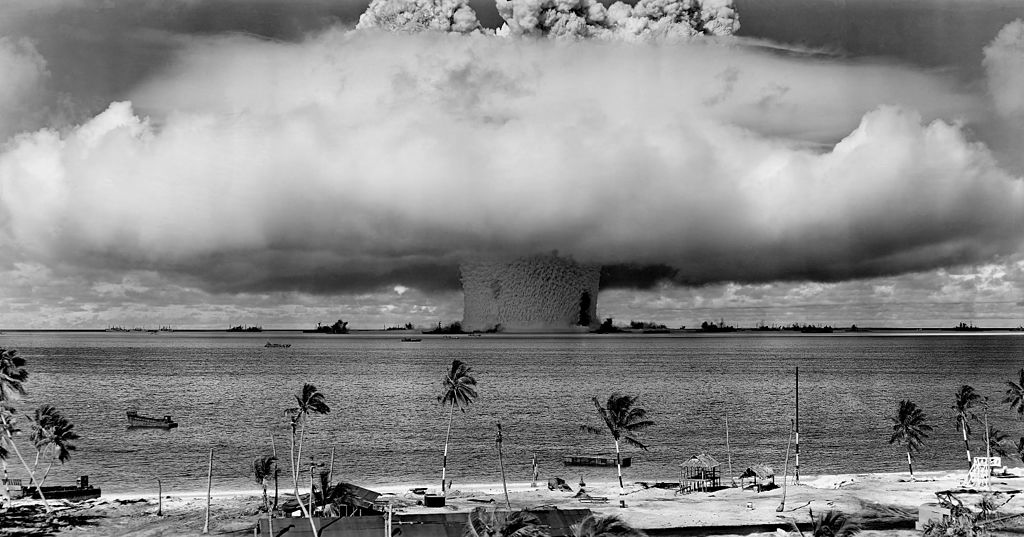 Original: United States Department of Defense (either the U.S. Army or the U.S. Navy)Derivative work: Victorrocha / Public domain